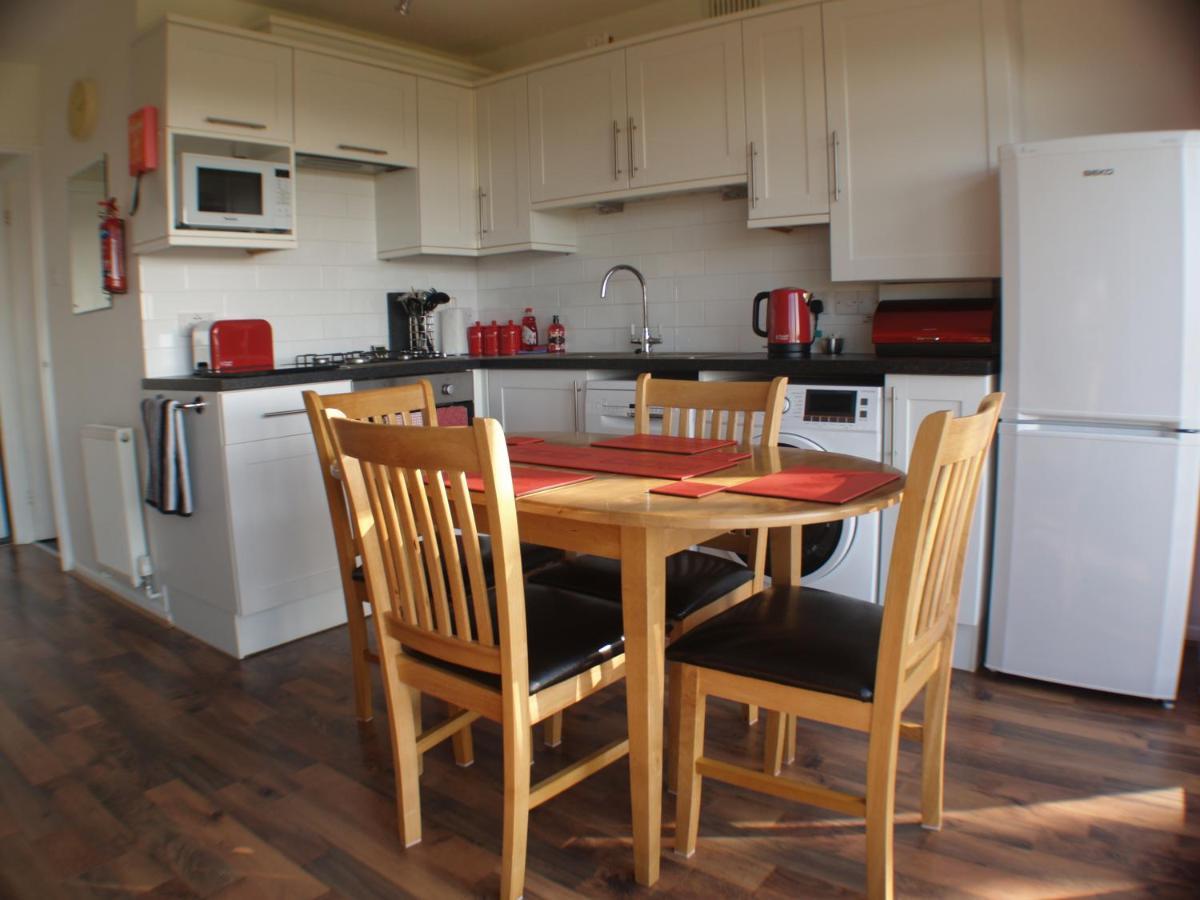Sunny View, 87 Brambles Chine Villa Фрешуотър Екстериор снимка
