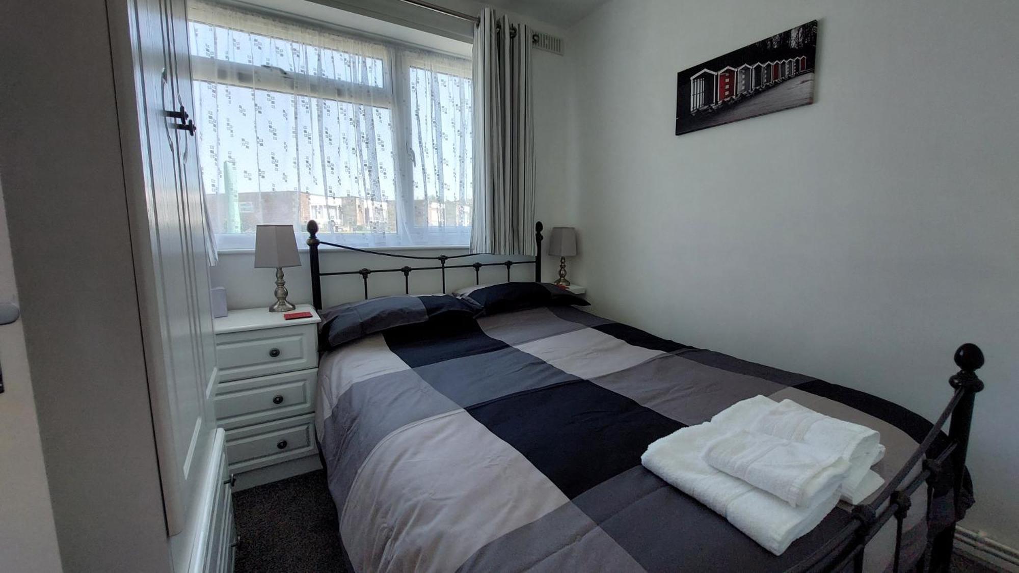 Sunny View, 87 Brambles Chine Villa Фрешуотър Екстериор снимка
